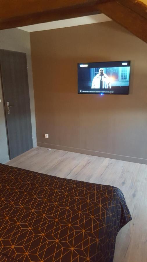 Appartement Spacieux Et Atypique Sedan Exterior foto