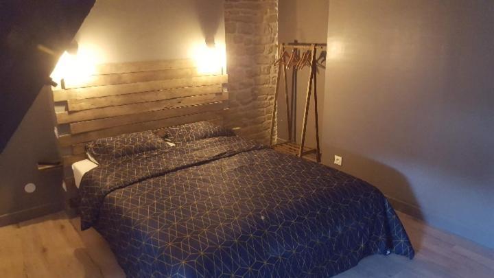 Appartement Spacieux Et Atypique Sedan Exterior foto