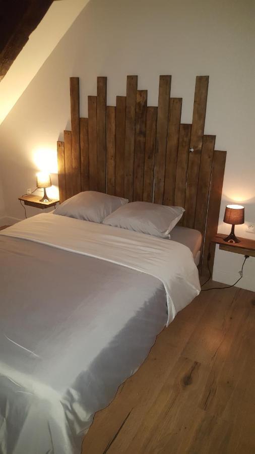 Appartement Spacieux Et Atypique Sedan Exterior foto